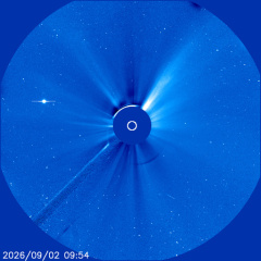 Images of the solar corona